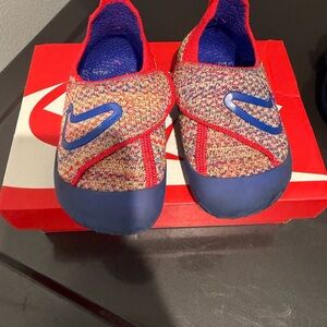 Nike swoosh 1 toddler shoes